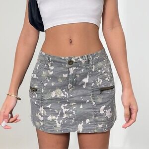 Vintage 00s camo mini cargo skirt zipper details (usa 8)